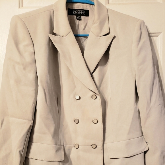 jacket - Picture 3 of 3